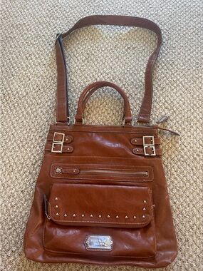 Women’s shoulder bag. 
Supple leather, metal hardware. Gently used (see pics)